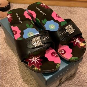 Nine West trifolder black leather